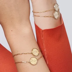 Engraved Compass Bracelet with Diamond - Gold Vermeil