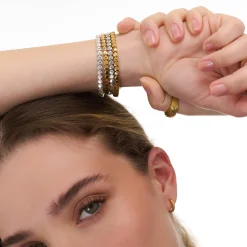 Engraved Dotted Heart Bracelet with Diamonds - Gold Vermeil