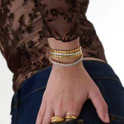 Engraved Dotted Square Bracelet with Diamonds - Silver