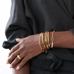 Ivy Name Paperclip Chain Bracelet with Diamonds - Gold Vermeil