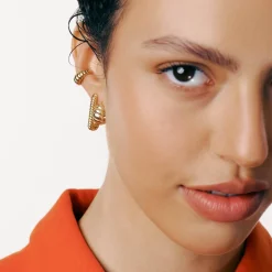 Small Scalloped Hoop - Gold Vermeil