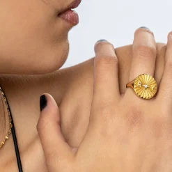 Tyra Initial Medallion Ring with Diamond - Gold Vermeil