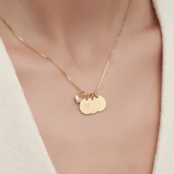 Willow Disc Initial Necklace With 0.2 Ct Heart Shaped Diamond - Gold Vermeil